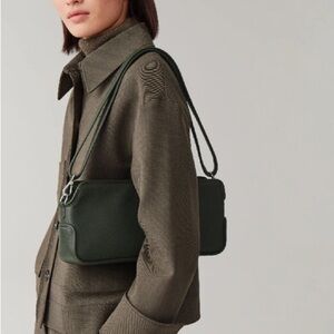 NWOT COS LEATHER SHOULDER BAG IN GREEN